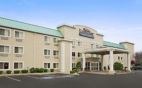 Baymont Inn Evansville North